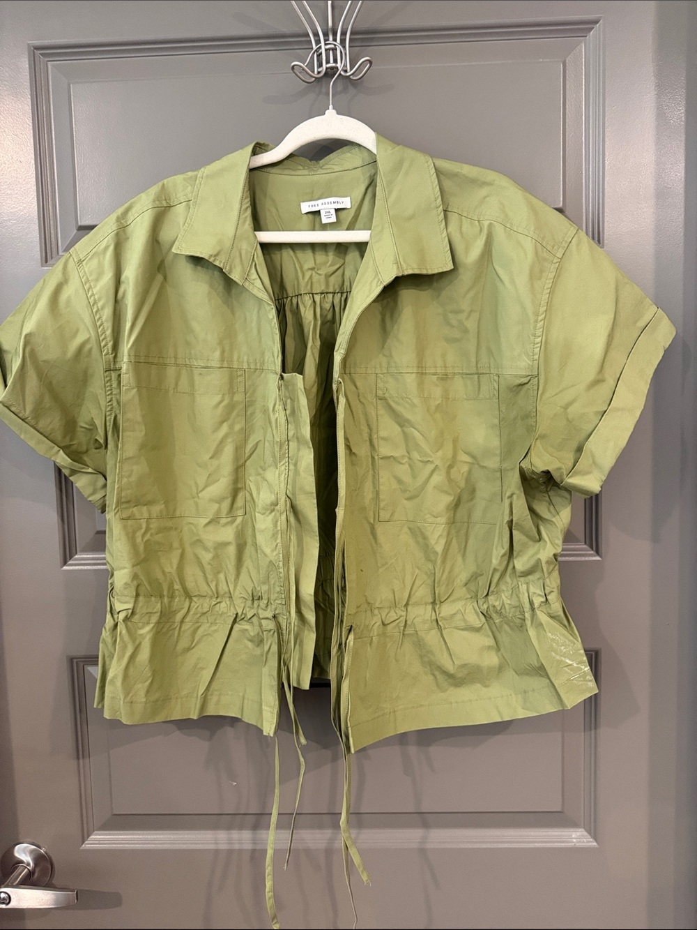 Ann Taylor Green Short-Sleeve Drawstring Jacket Blouse
